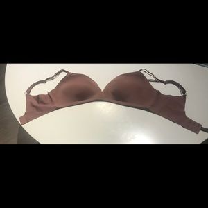 Victoria’s Secret Wireless Padded Bra